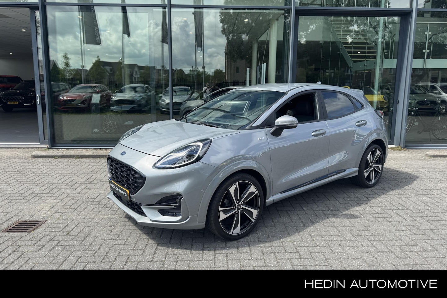 Ford Puma - 1.0 EcoBoost Hybrid 155pk ST-Line X | Full led | 19inch | Stoel, stuur & voorruitverwarmin - AutoWereld.nl