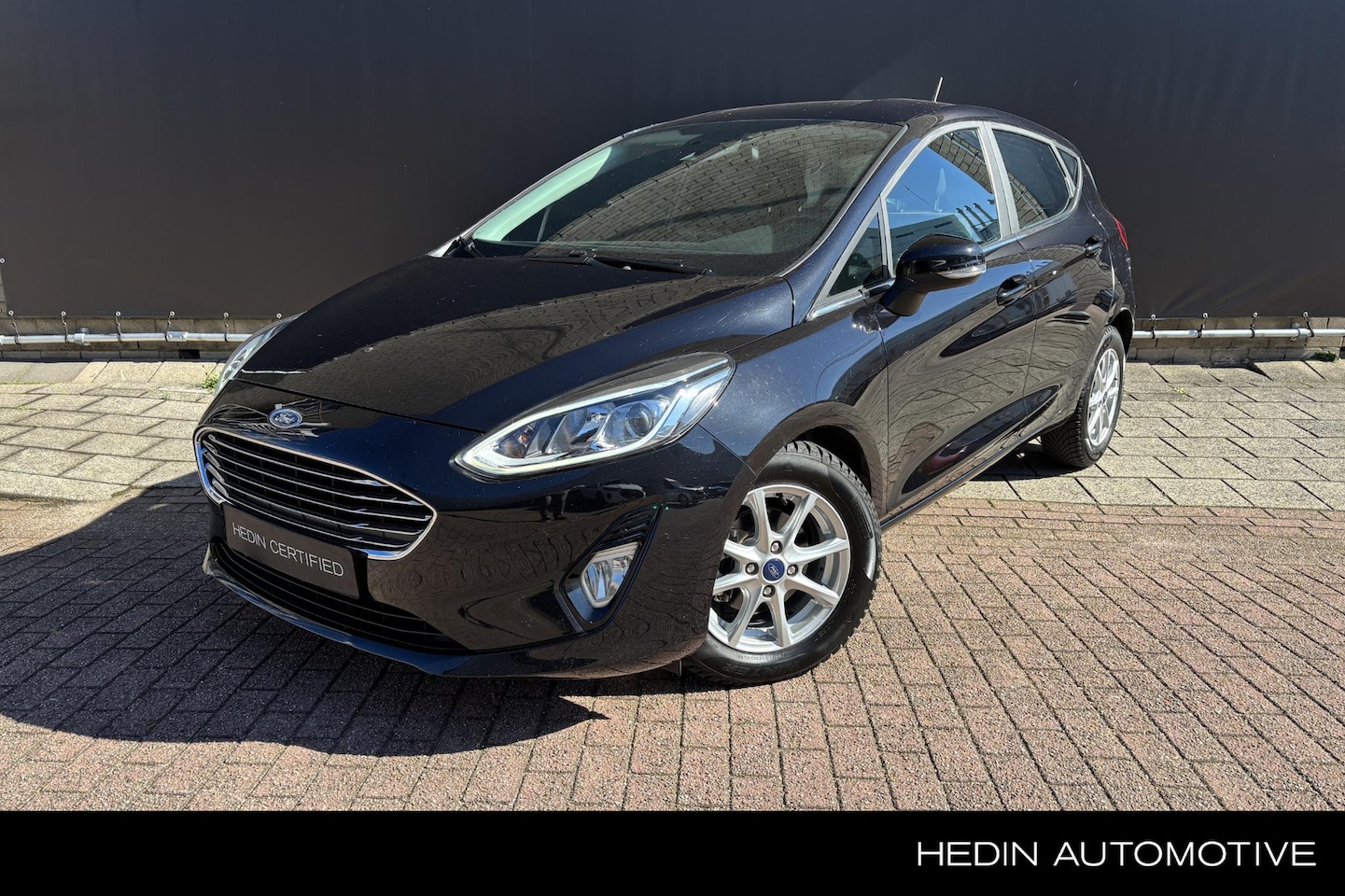 Ford Fiesta - 1.0 EcoBoost Titanium | Bluetooth | Parkeersensoren achter | Airco | Navigatie | - AutoWereld.nl
