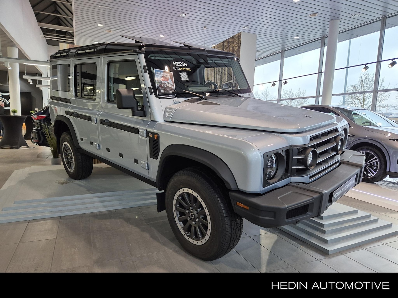 INEOS Grenadier - 5-Zits SW Fieldmaster Safari Windows | Trekhaak | Diff-Lock V+A | Ladder | Privacy Glas | - AutoWereld.nl