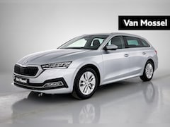 Skoda Octavia Combi - 1.0 TSI Ambition | STOELVERWARMING | ADAPTIVE CRUISECOTROL | DIGITAAL DASHBORD | APPLE CAR