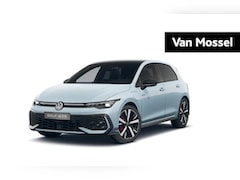 Volkswagen Golf - 1.5 eHybrid GTE 272 PK| Panoramadak | 18 Inch Velgen | Head-Updisplay | Dodehoekdetectie |
