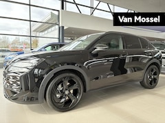 Volkswagen T-Roc - 1.5 eTsi R-Line First Edition | 20 inch zwarte velgen | Panoramadak | IQ.light | Harman Ka