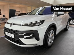 Volkswagen T-Roc - 1.5 eTsi Life First Edition | Automaat | Adaptive cruise control | Stoelverwarming | Stuur