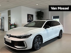 Volkswagen Passat Variant - 1.5 eTSI Business | Demo | Panoramisch schuif/kanteldak | Harmon Kardon geluidssysteem | B