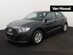 Audi A1 Sportback - 25 TFSI Pro Line 95 PK | Apple Carplay | Spiegels inklapbaar | Lichtmetalen velgen |