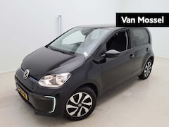 Volkswagen e-Up! - e-up Style 83 PK| Dealeronderhouden | Achteruitrijcamera | Stoelverwarming | Climatronic |