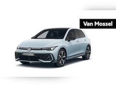 Volkswagen Golf - 1.5 eHybrid GTE 272 PK| Panoramadak | DCC | Navigatie | LED Matrix | Head-Updisplay | Dode