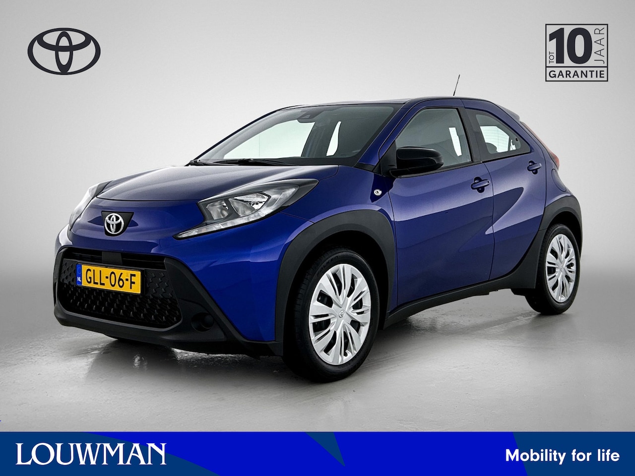 Toyota Aygo X - 1.0 VVT-i MT Play | BTW Voertuig | Achteruitrijcamera | - AutoWereld.nl