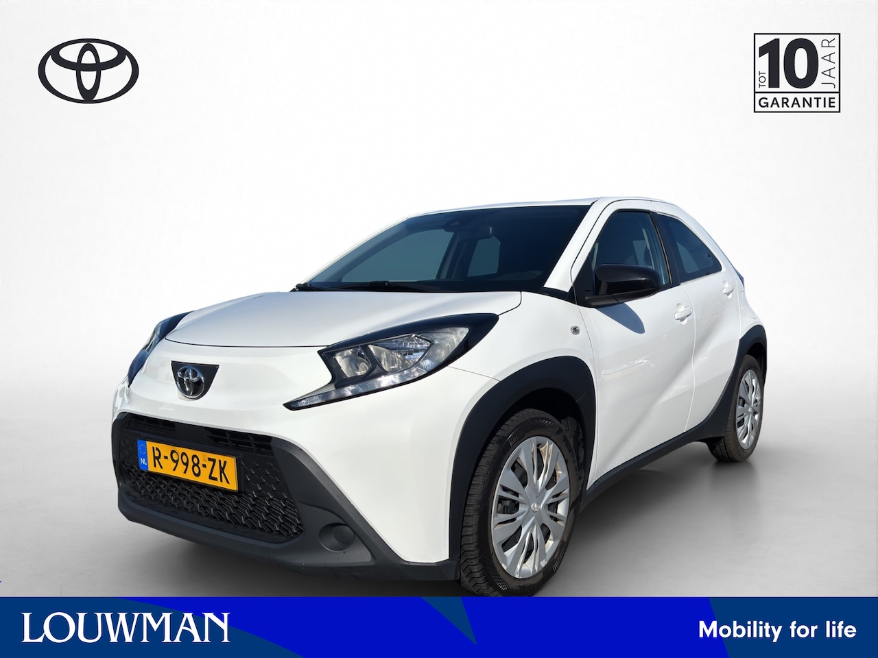 Toyota Aygo X - 1.0 VVT-i S-CVT Play Automaat | € 14.646,- ex BTW - AutoWereld.nl