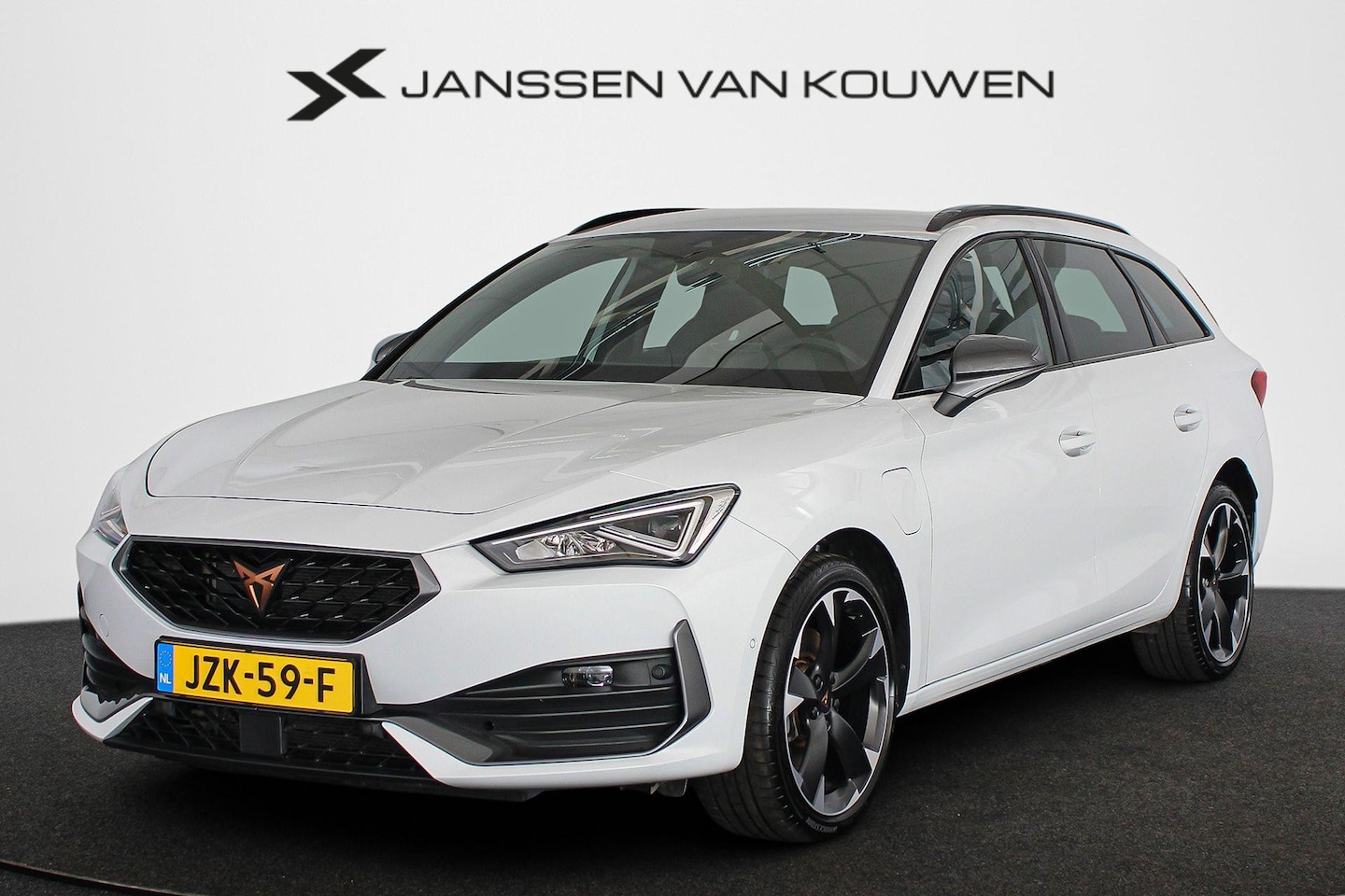 CUPRA Leon Sportstourer - 1.4 e-Hybrid Trekhaak Stoelverwarming Elektrische Achterklep - AutoWereld.nl