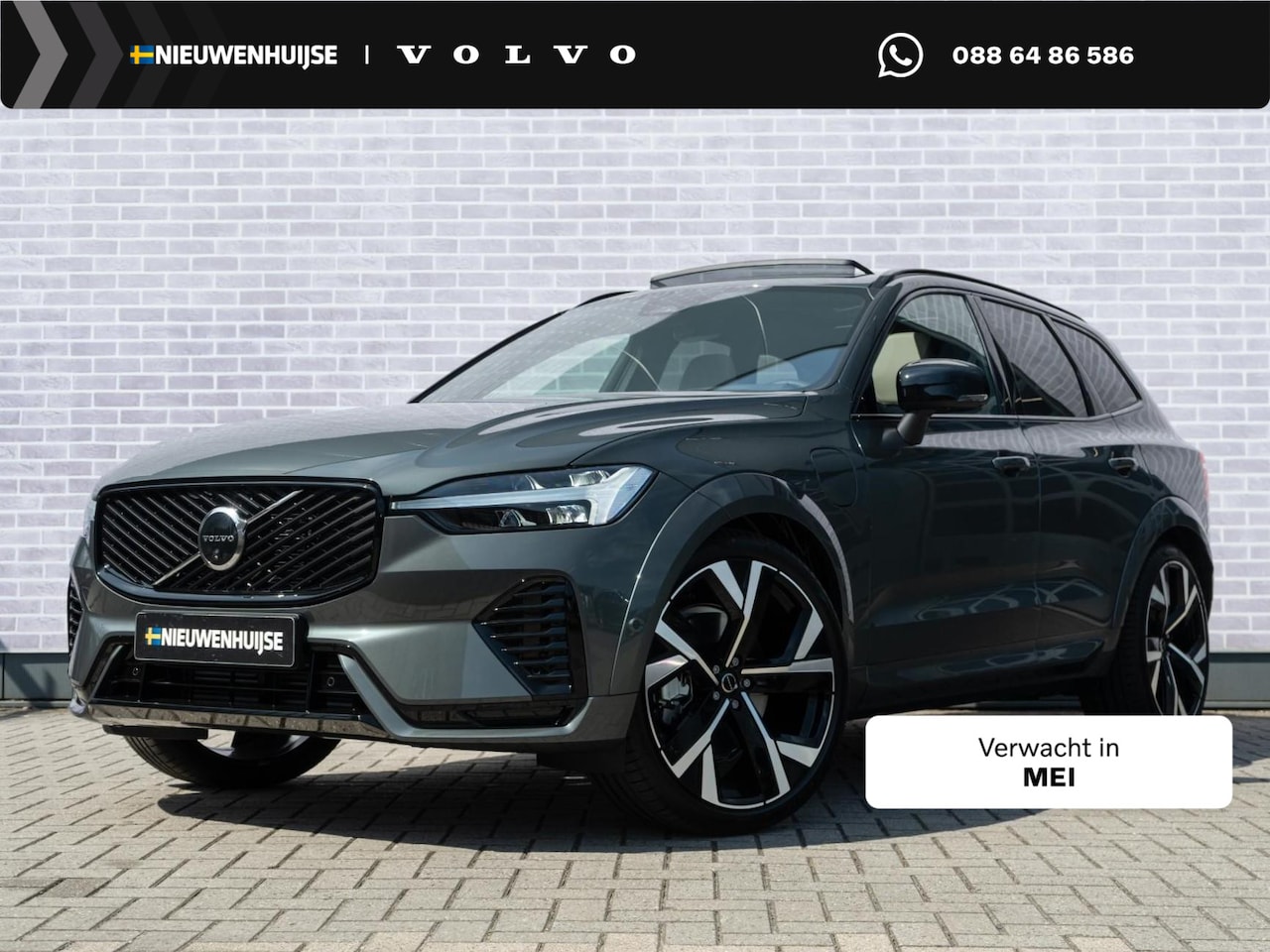Volvo XC60 - T8 Plug-in hybrid AWD Ultra Dark Executive Edition | Luchtvering | 22" | Gelamineerd Glas - AutoWereld.nl