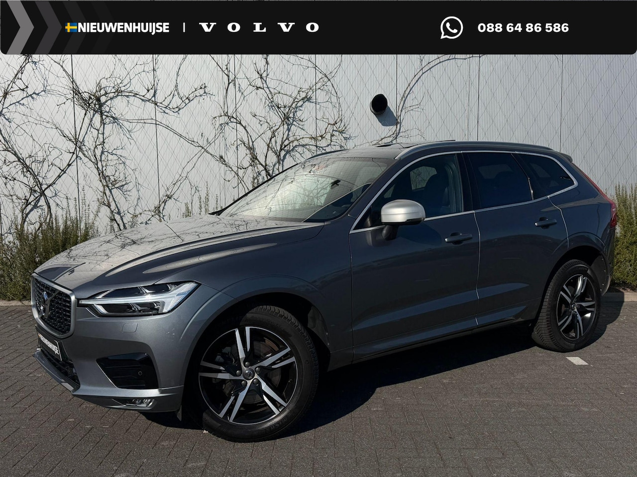Volvo XC60 - 2.0 T5 R-Design | Panoramadak | Luchtvering | 360 Graden Camera | Trekhaak | BLIS | Naviga - AutoWereld.nl