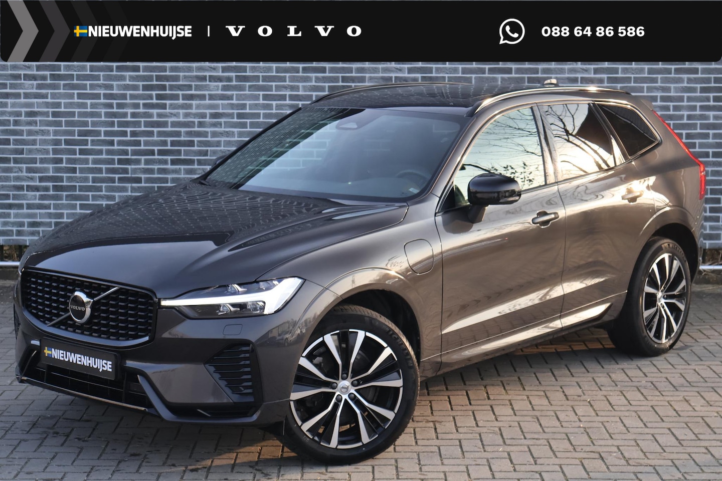 Volvo XC60 - 2.0 T6 Plug-in Hybrid AWD Plus Dark | Long Range PHEV | Harman Kardon Audio | LED Koplampe - AutoWereld.nl