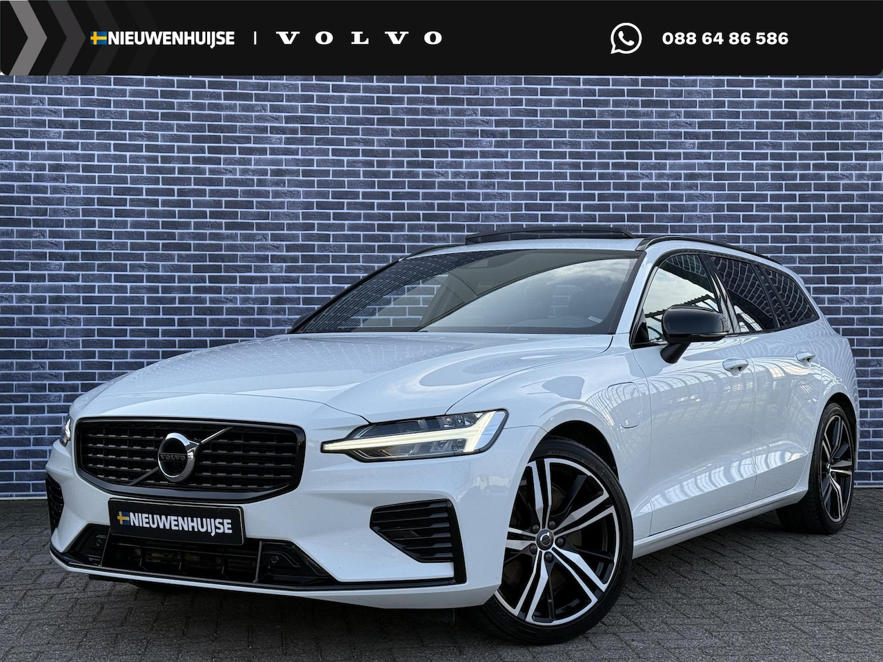 Volvo V60 - 2.0 T6 Recharge AWD R-Design | trekhaak | Adaptieve cruise controle | Long Range | Panoram - AutoWereld.nl