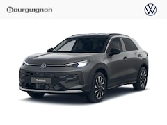 Volkswagen T-Roc - Life First Edition 1.5 eTSI 116 PK | Trekhaak | Stoel- & Stuurverwarming | Carplay | Camer