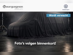 Volkswagen Crafter - 35 2.0 TDI L3H3 | Clima | Achterdeuren met ruit | Cruise | Trekhaak voorbereiding | Alarm