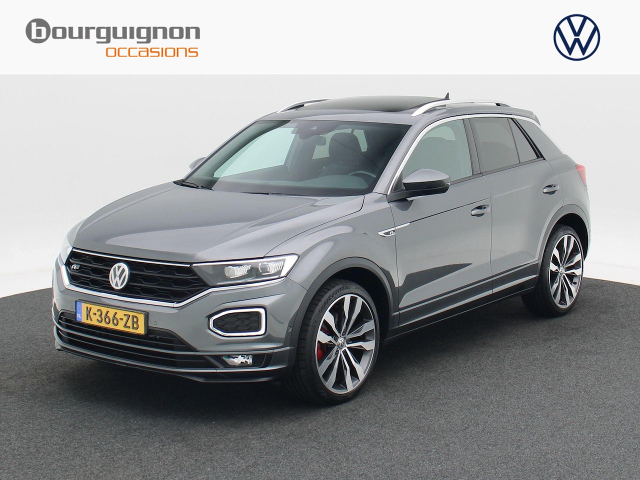 Volkswagen T-Roc - 1.5 TSi 150 Pk Automaat Sport Business R-Line | Panoramadak | Adaptive Cruise | Climate Co - AutoWereld.nl