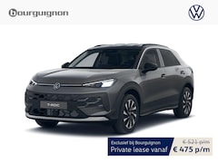 Volkswagen T-Roc - Life First Edition 1.5 eTSI 116 PK | Trekhaak | Stoel- & Stuurverwarming | Carplay | Camer