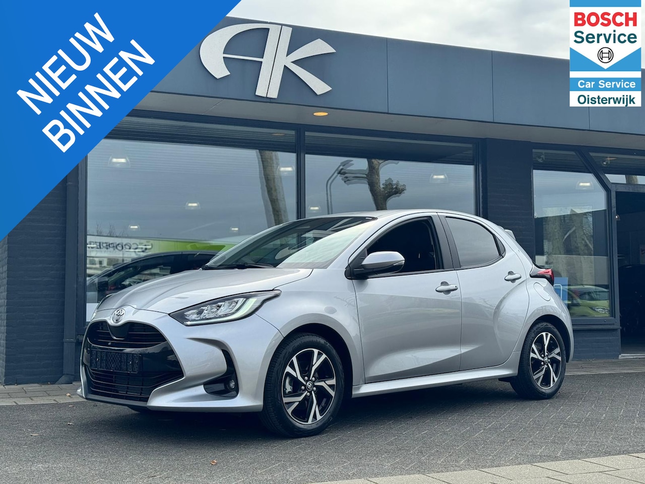 Toyota Yaris - 1.5 Hybrid 115 Business - AutoWereld.nl