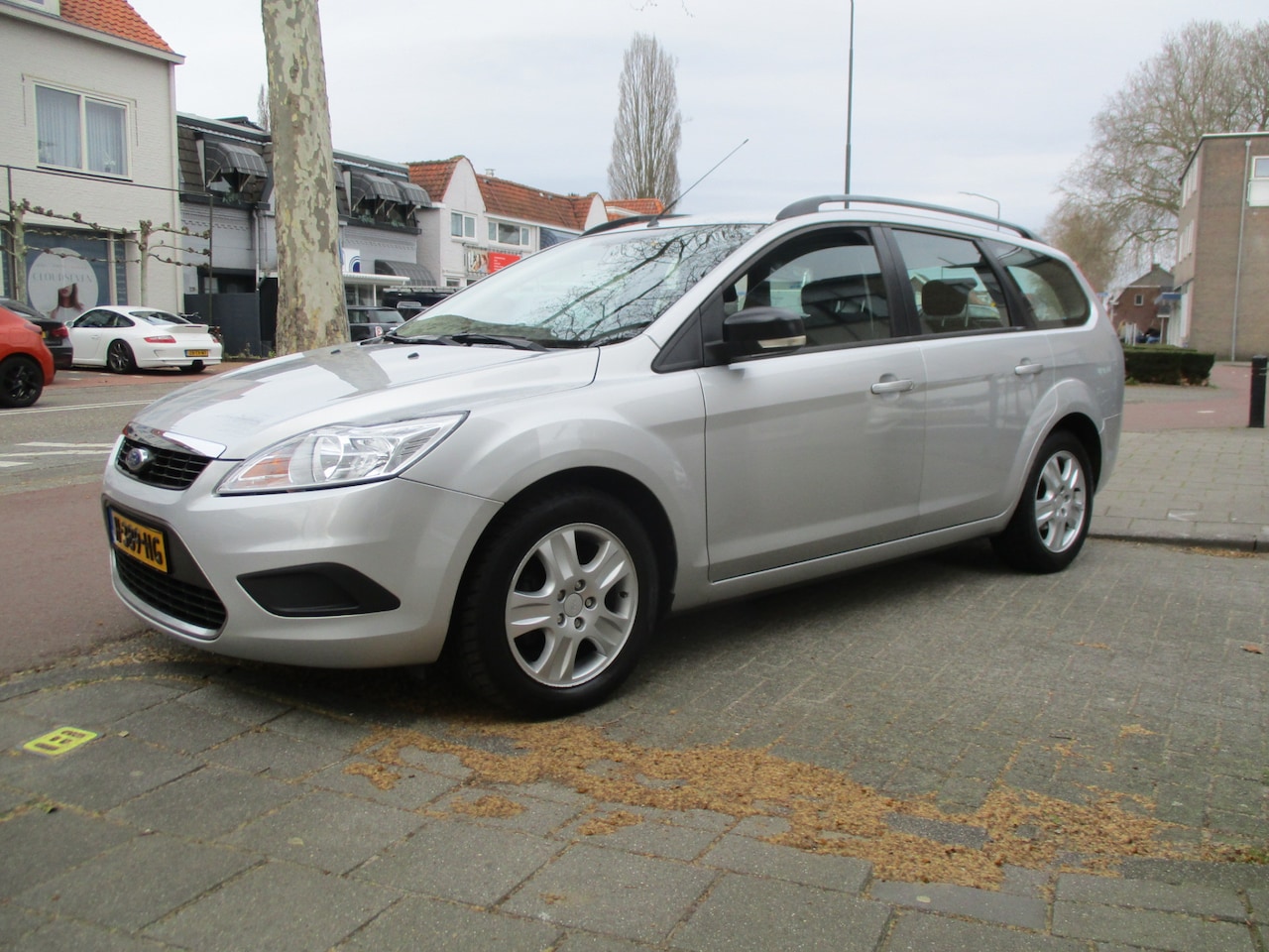 Ford Focus Wagon - 1.6 Comfort / AIRCO / i.z.g.st / 179dkm - AutoWereld.nl