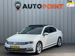 Volkswagen Passat - Business Edition R 1E EIG ORG NL|PANO|CAMERA|VIRTUAL.COCKPIT|ADAPTCRUISE|ALCANTARA|STOELVR