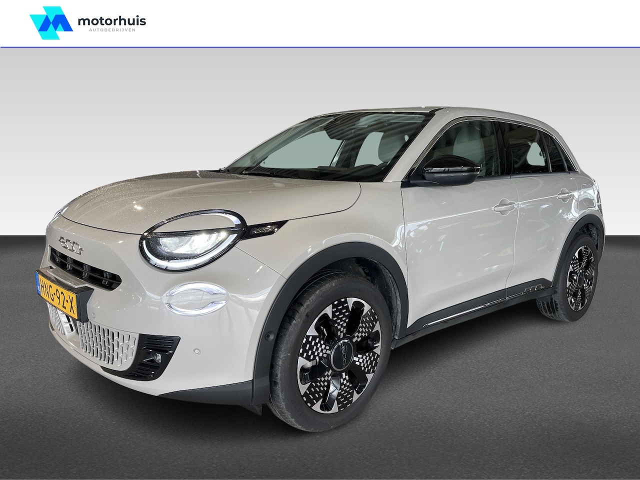 Fiat 600 - 1.2 Hybrid La Prima AUTOMATIC - AutoWereld.nl