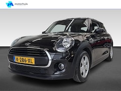 MINI One - 3-Deurs (f56) 1.5 FIRST 75PK NAVI SPORTSEATS NAP Lichtmetalen velgen