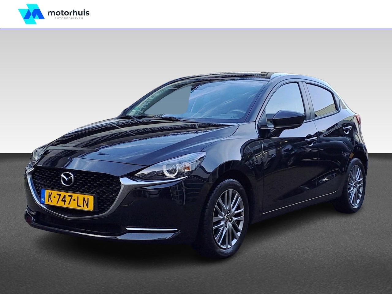 Mazda 2 - 1.5 SKYACTIV-G 90PK LUXURY NAVI CAMERA HUD LED ECC NAP MANUAL - AutoWereld.nl
