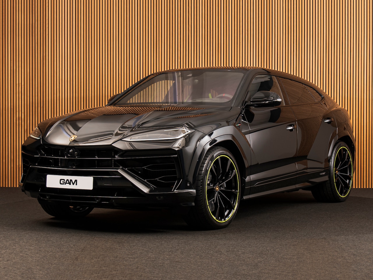 Lamborghini Urus - 4.0 V8 Hybrid SE 23" I B&O I PANO I STYLE PACK I VERDE SCANDAL - AutoWereld.nl