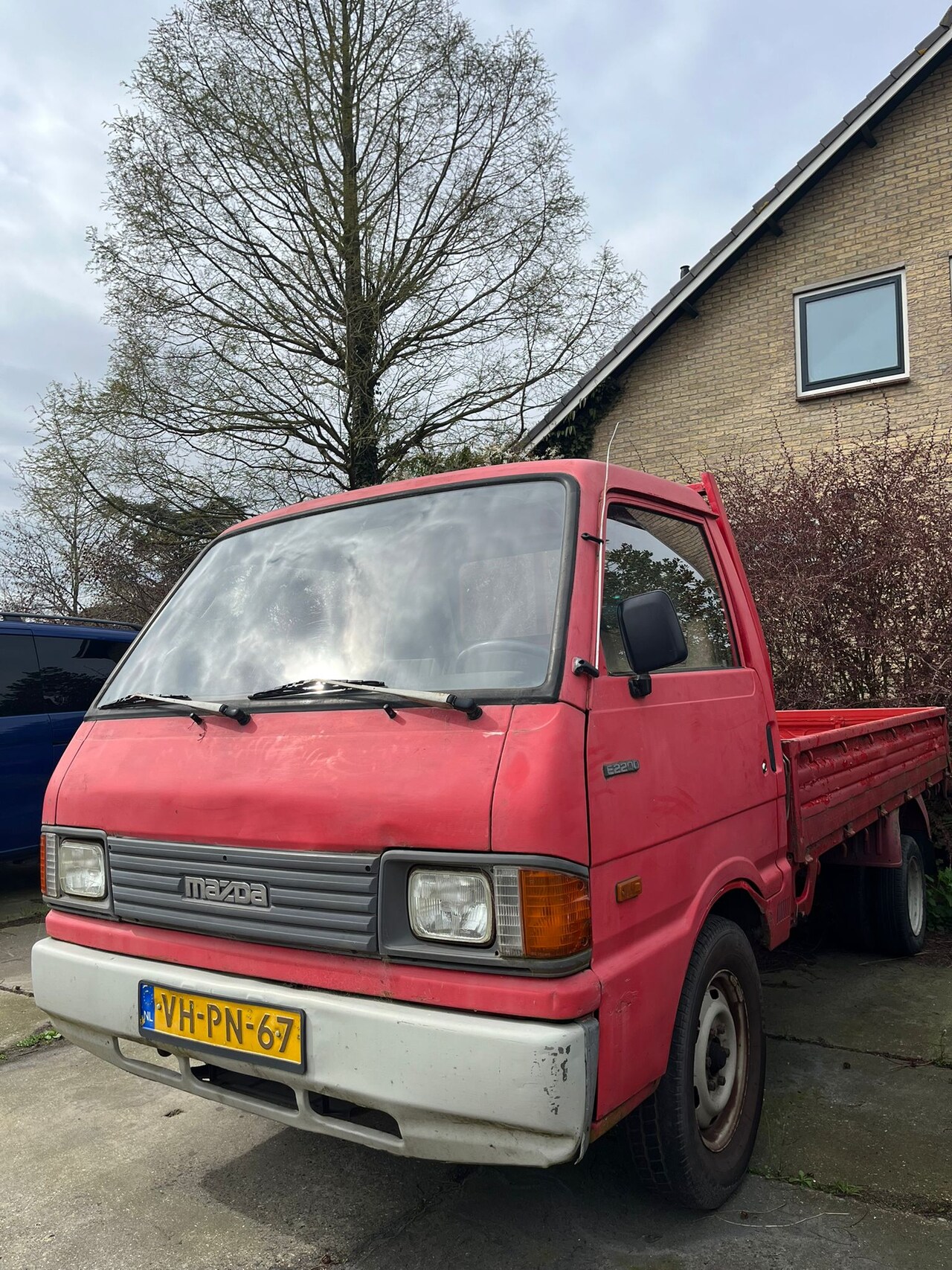 Mazda E-serie - E-2200 nog nette auto