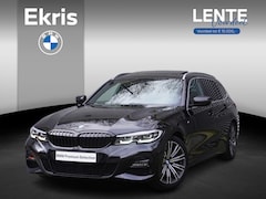 BMW 3-serie Touring - 330i High Executive | Glazen panoramadak | Achteruitrijcamera | HiFi System | Elektrisch v