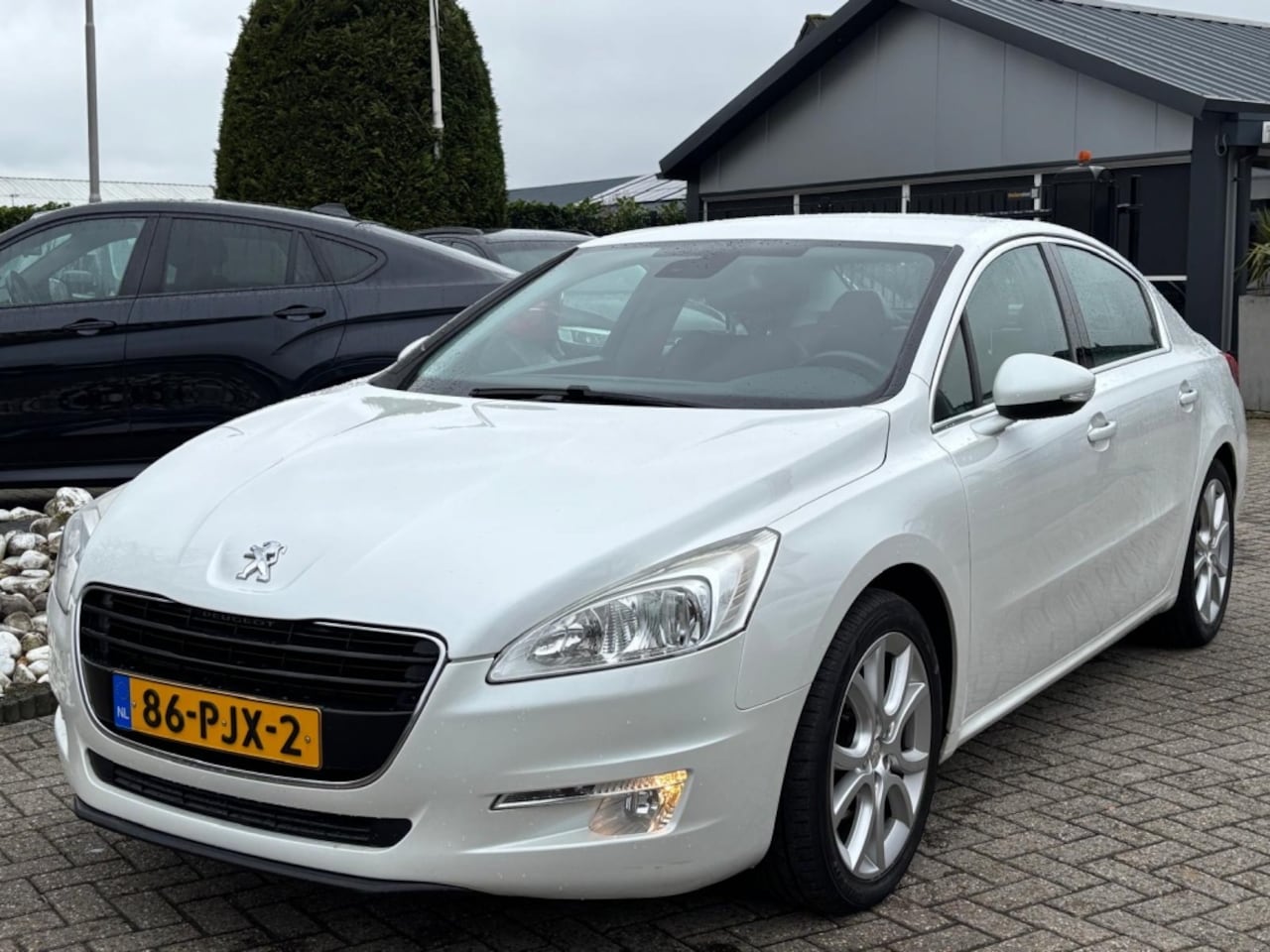 Peugeot 508 - 1.6 Benzine Sedan 2011 Wit Sportvelgen 144.000 KM - AutoWereld.nl