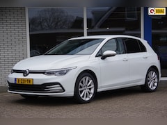 Volkswagen Golf - Hybrid SOH 88% IQ.light Trekhaak Carplay Stoelverwarming
