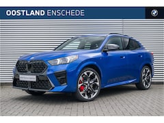BMW X2 - sDrive20i M Sport Automaat / Sportstoelen / Adaptieve LED / M Adaptief onderstel / Comfort