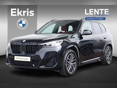 BMW X1 - xDrive25e / M-Sport Pakket / Achteruitrij Camera / Pano Dak / Verwarmde Voorstoelen / Park