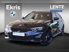 BMW 3-serie Touring - 330e | M Sport Plus | Individual Nachtblau metallic | Glazen Panoramadak | Trekhaak Elektr