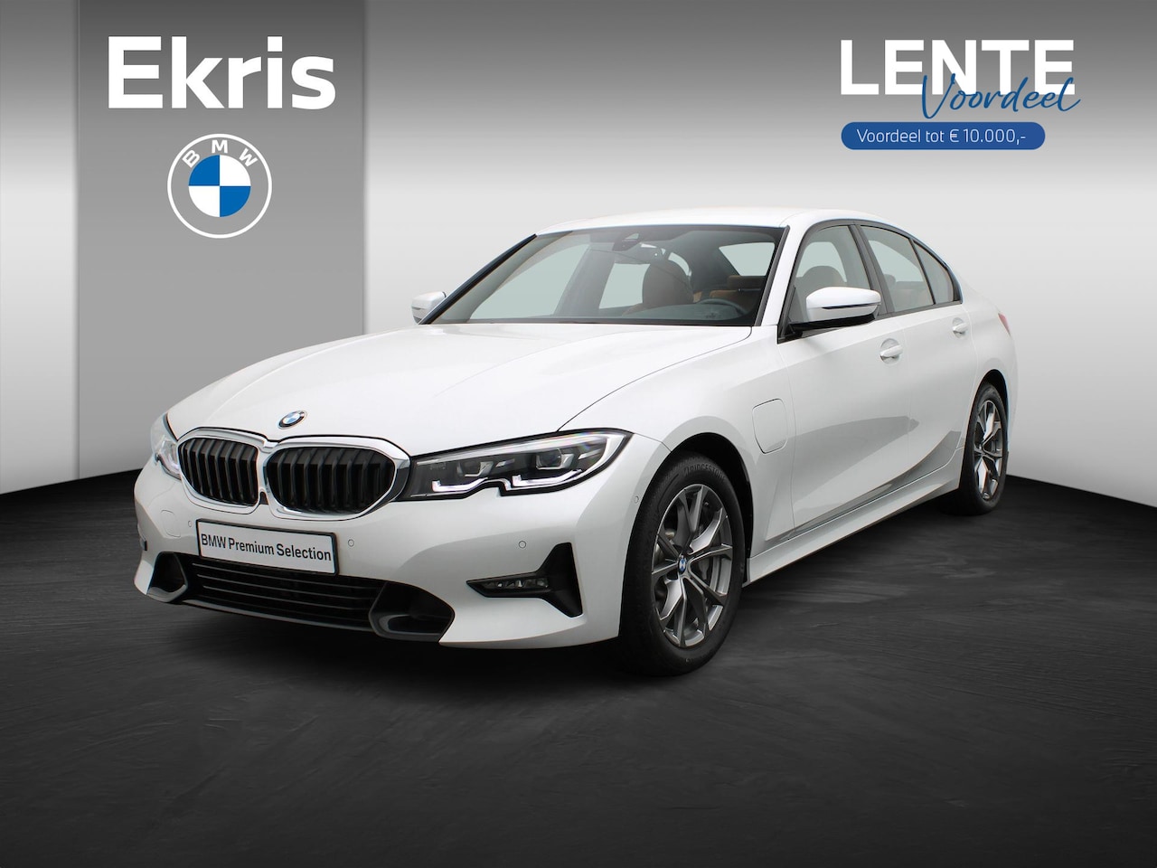 BMW 3-serie - Sedan 330e High Executive | Model Sport Line | Parking Pack | Sportstoelen | Parking Assis - AutoWereld.nl