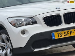 BMW X1 - SDrive18i 150pk Executive - Alpinweiss - Clima/Nav/Cruise - Keurig