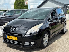 Peugeot 5008 - 1.6 Benzine 7-Persoons Zwart 2011 Trekhaak