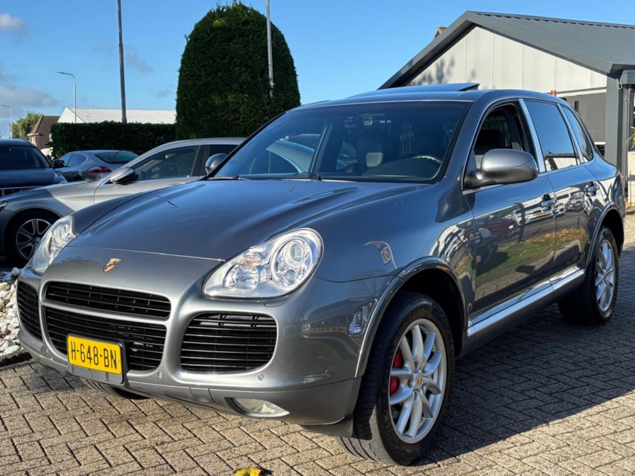Porsche Cayenne - 4.5 TURBO 2004 Grijs Schuifdak Youngtimer - AutoWereld.nl