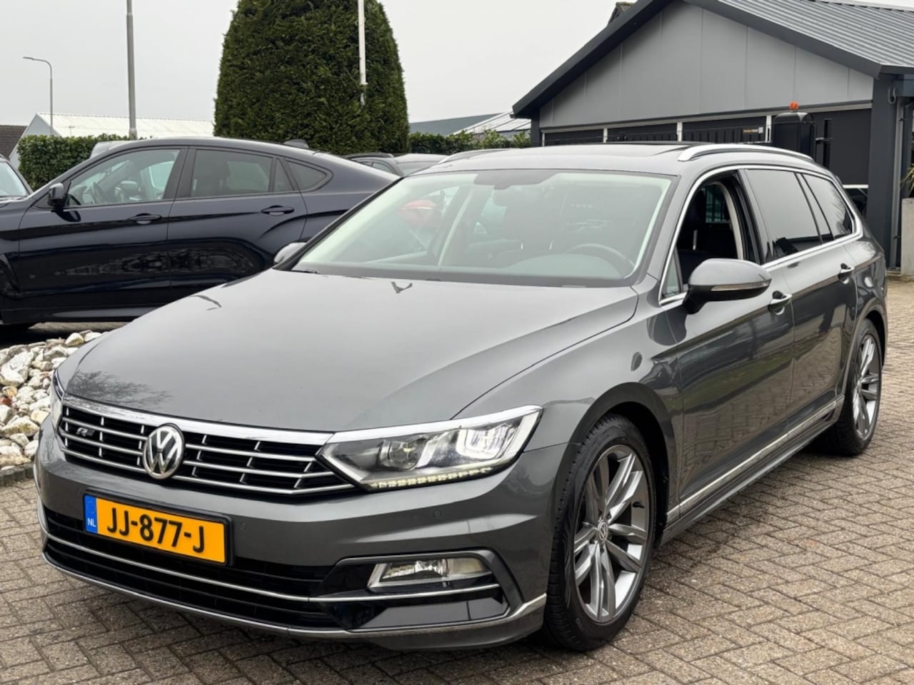 Volkswagen Passat Variant - 1.4 TSI Highline 2016 Pano R-Line Vol Opties - AutoWereld.nl