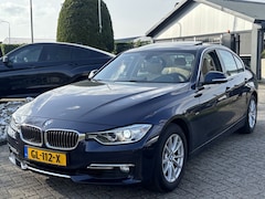 BMW 3-serie - 320i High Exe Sedan Automaat 2015 Schuifdak Dealerauto