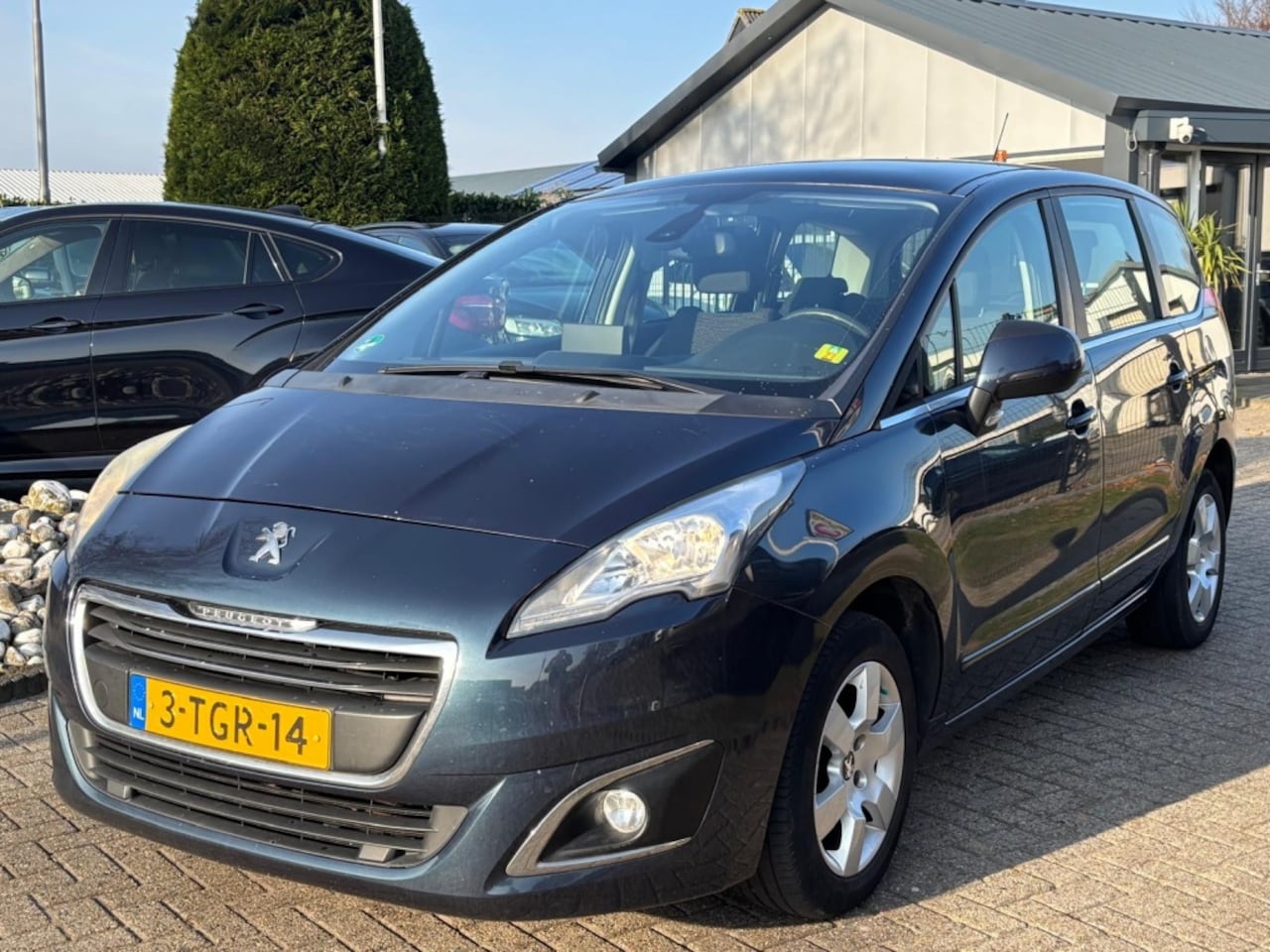 Peugeot 5008 - 1.6 Active 2014 Panodak Trekhaak Achteruitrijcamera - AutoWereld.nl