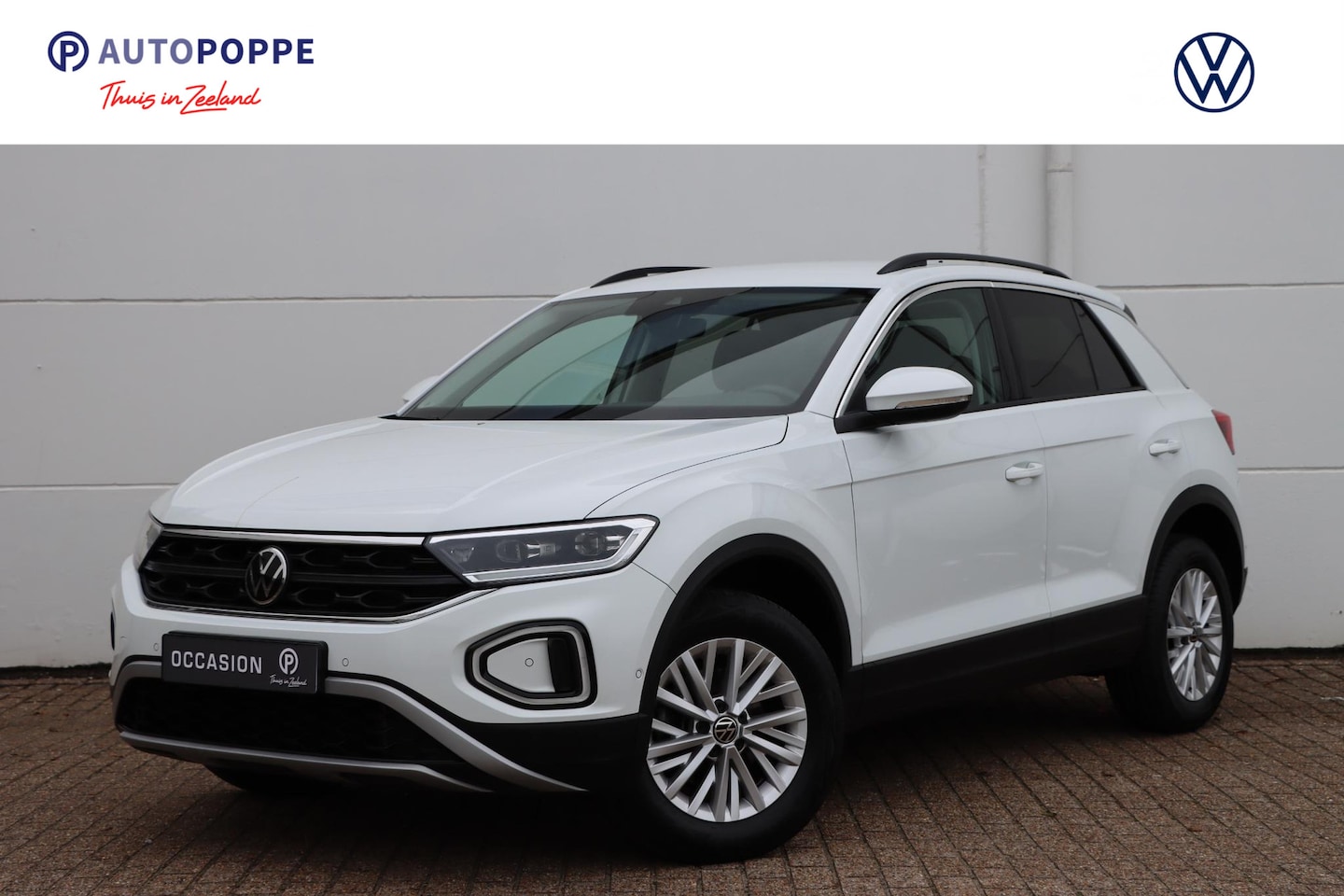 Volkswagen T-Roc - 1.5 TSI Life Business 150pk DSG7 | Led | Stoelverwarming | Navi | Carplay - AutoWereld.nl