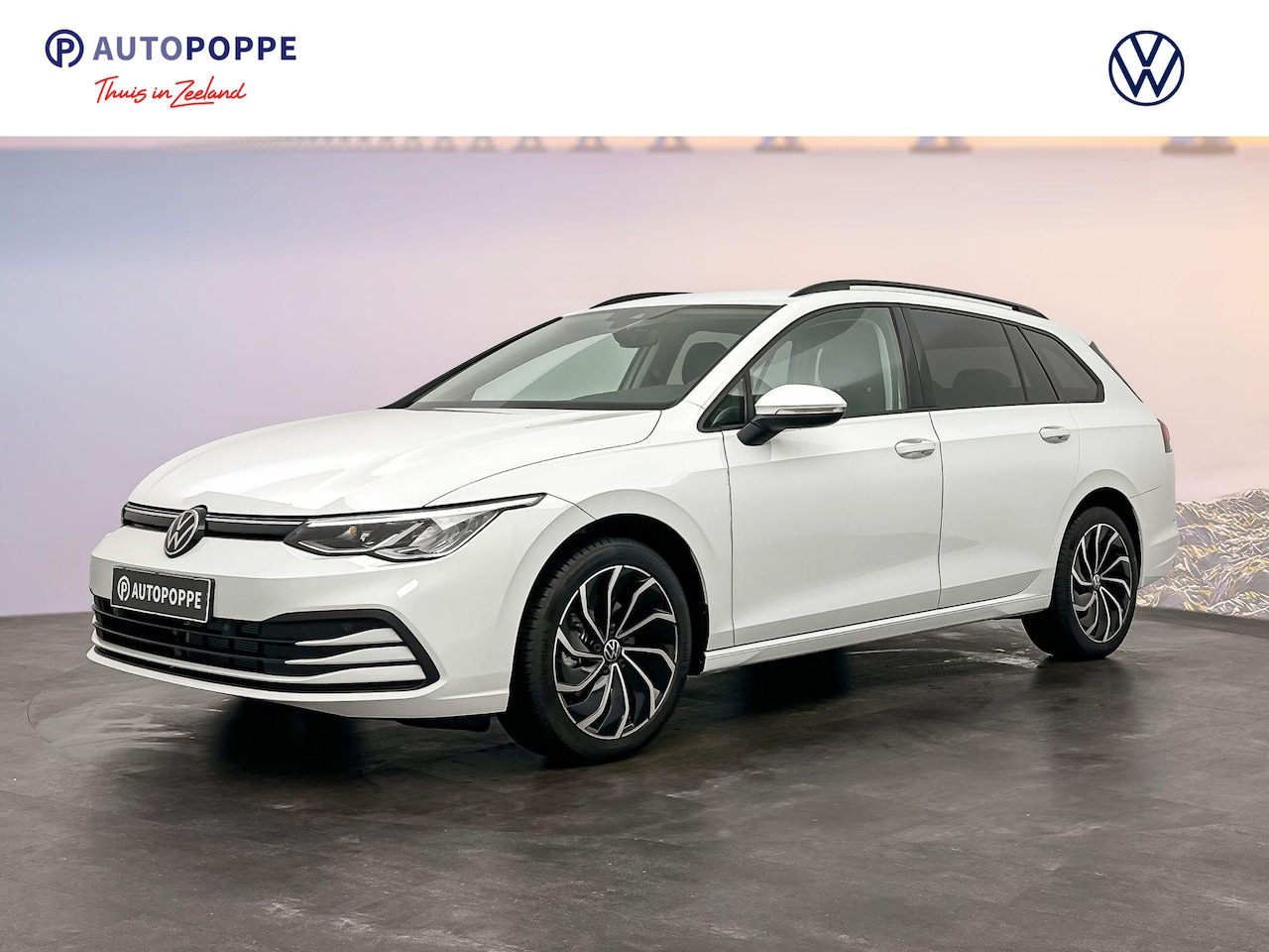 Volkswagen Golf Variant - 1.5 eTSI Life Business DSG7 130pk - AutoWereld.nl