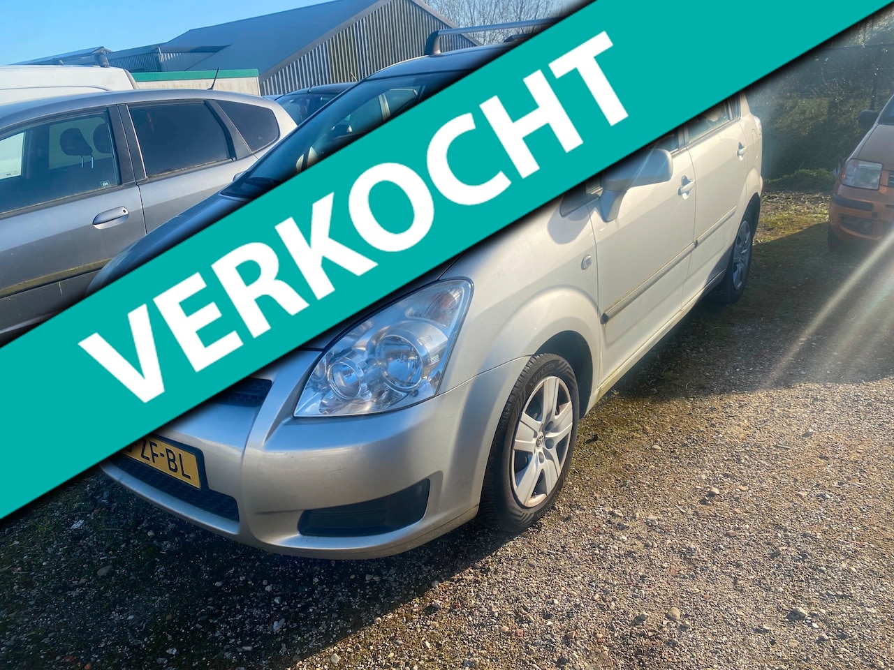 Toyota Verso - 1.6 VVT-i Terra 1.6 VVT-i Terra - AutoWereld.nl