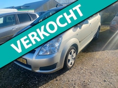 Toyota Verso - 1.6 VVT-i Terra