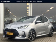 Toyota Yaris - 1.5 Hybrid 115 Dynamic Comfort pack | Apple carplay | parkeersensoren | dode hoek detectie