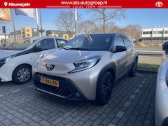 Toyota Aygo X - 1.0 VVT-i S-CVT Premium | 1e Eigenaar | Org NL en slechts 10.030 km | Duurste uitvoering |