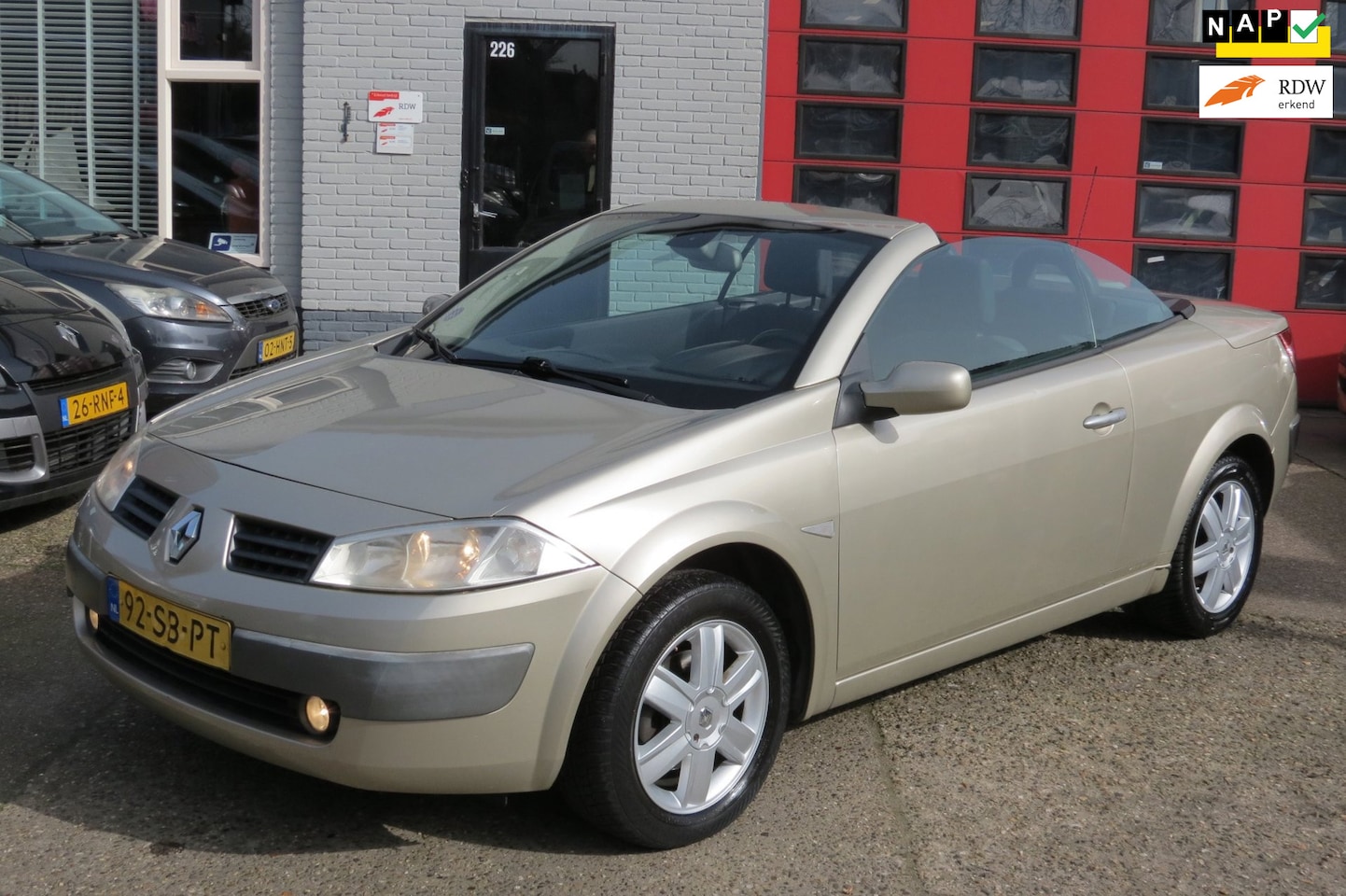 Renault Mégane coupé cabriolet - 1.6-16V Privilège Luxe 1.6-16V Privilège Luxe . - AutoWereld.nl